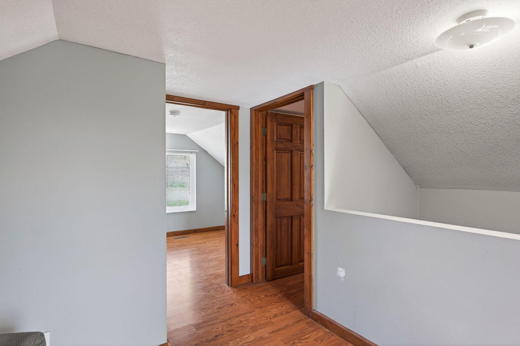 508 River Road W Property Photo 21