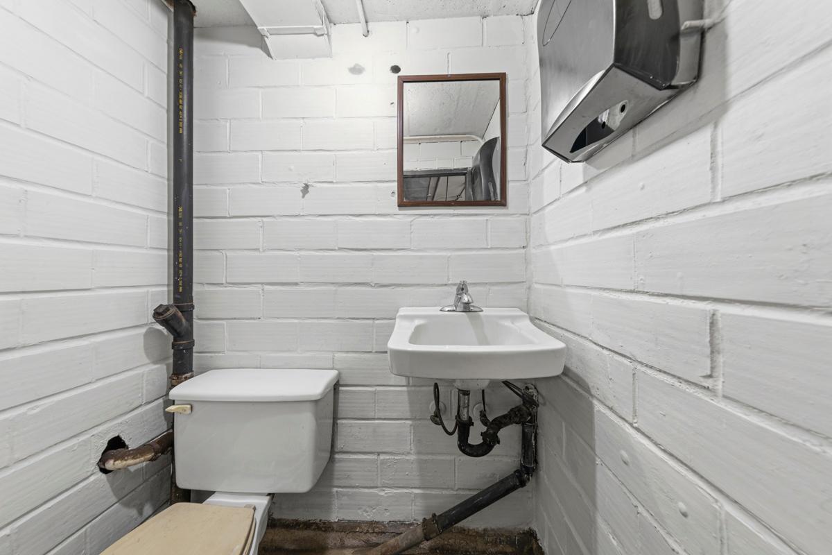 4454 Morristown Boulevard Property Photo 43
