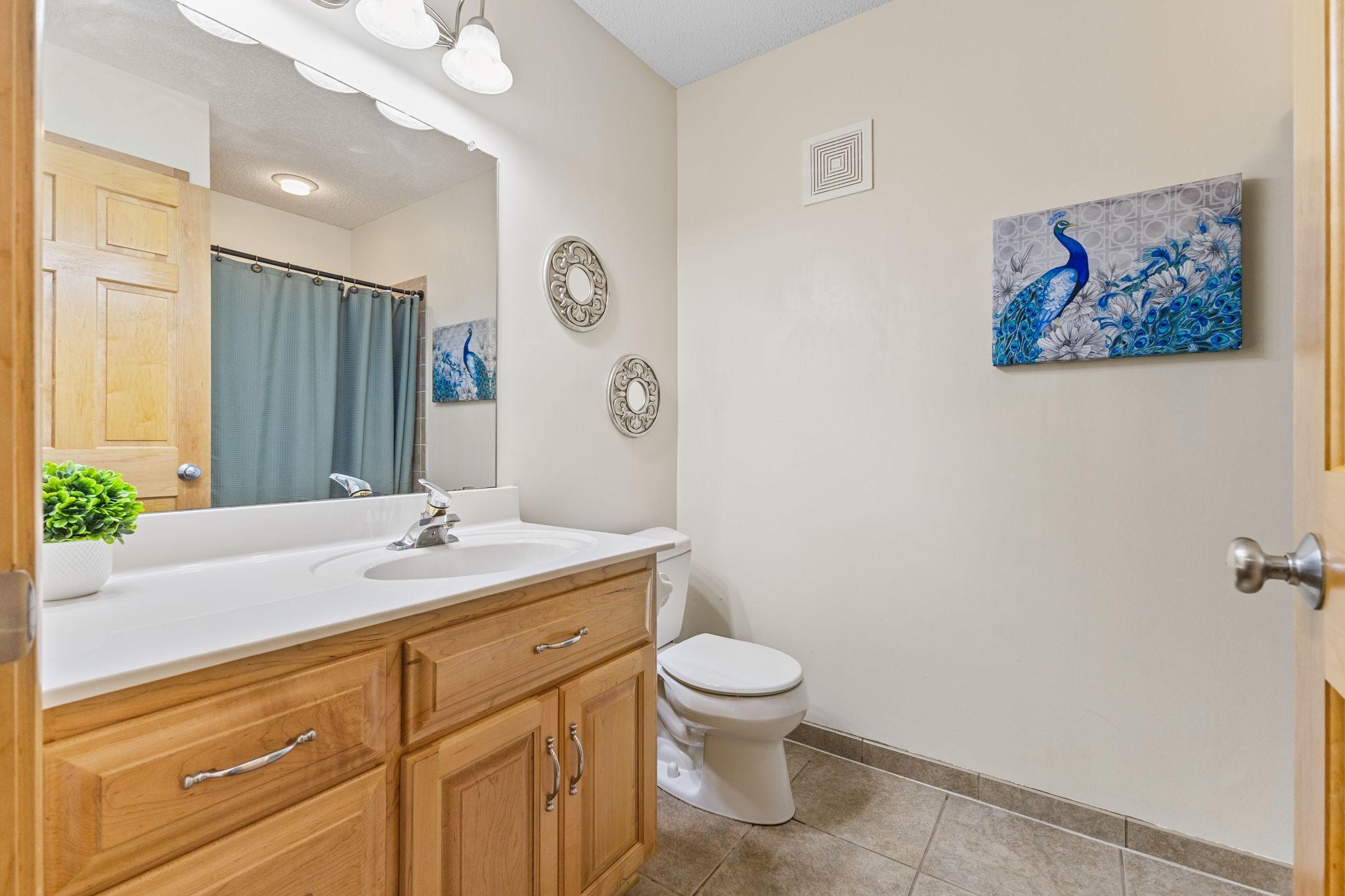11366 Hillcrest Drive N Property Photo 41