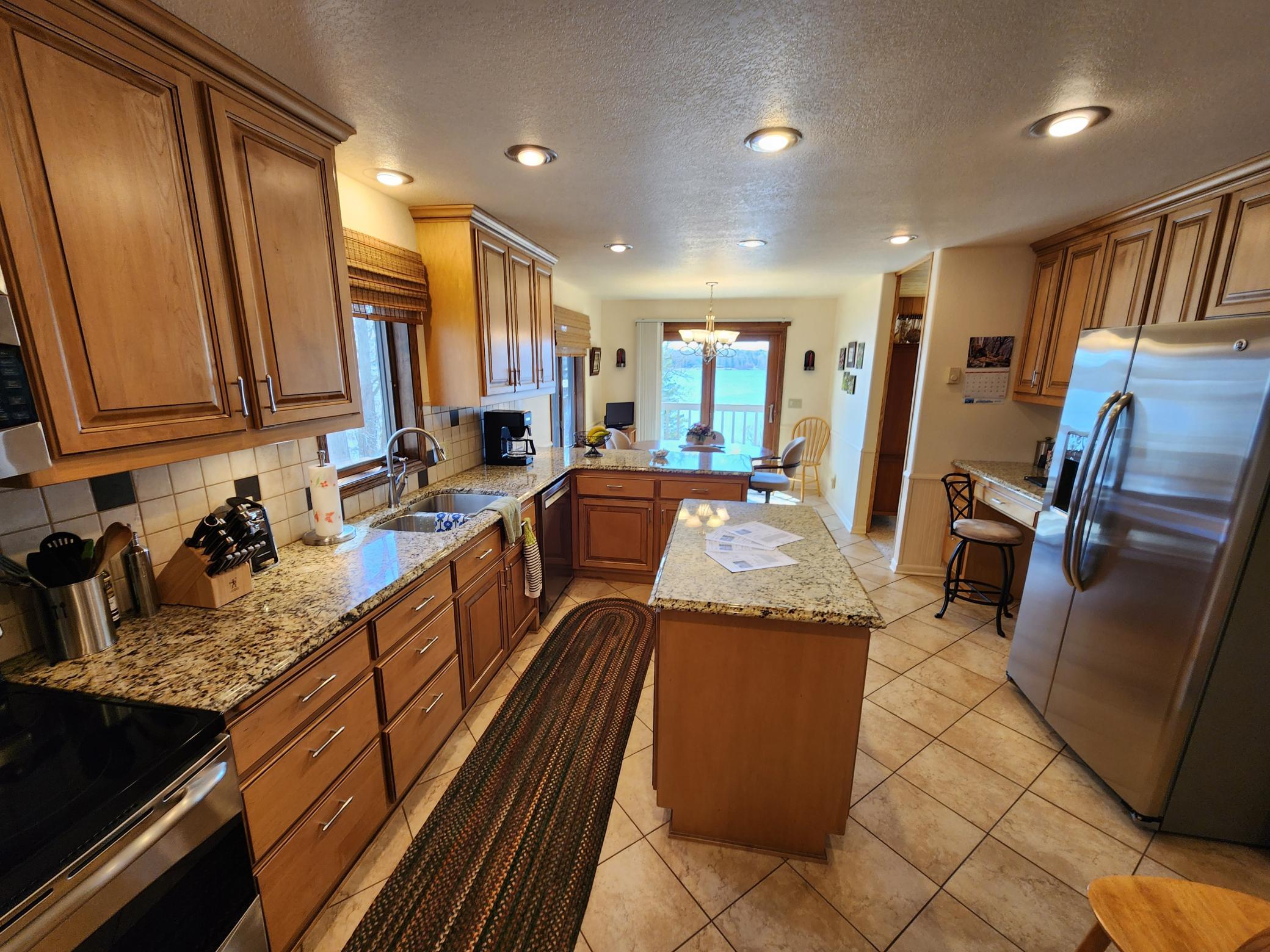 25118 Highwood Loop Property Photo 10