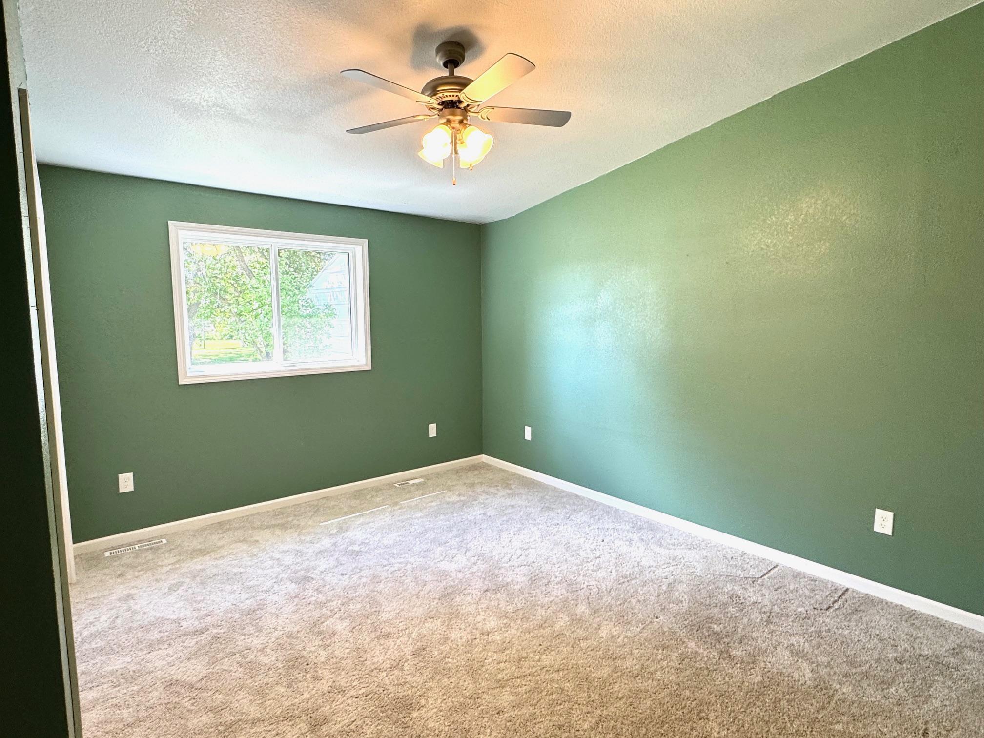 341 4th Street N Property Photo 7