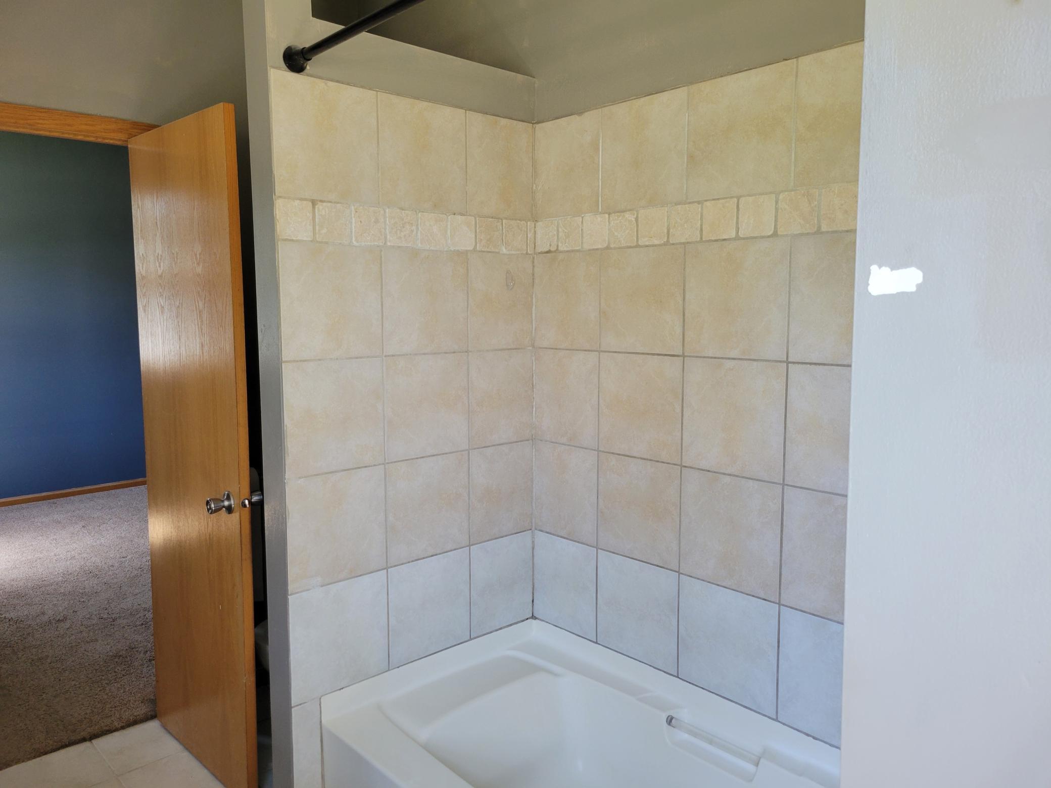 414 Red Wing Avenue Property Photo 4