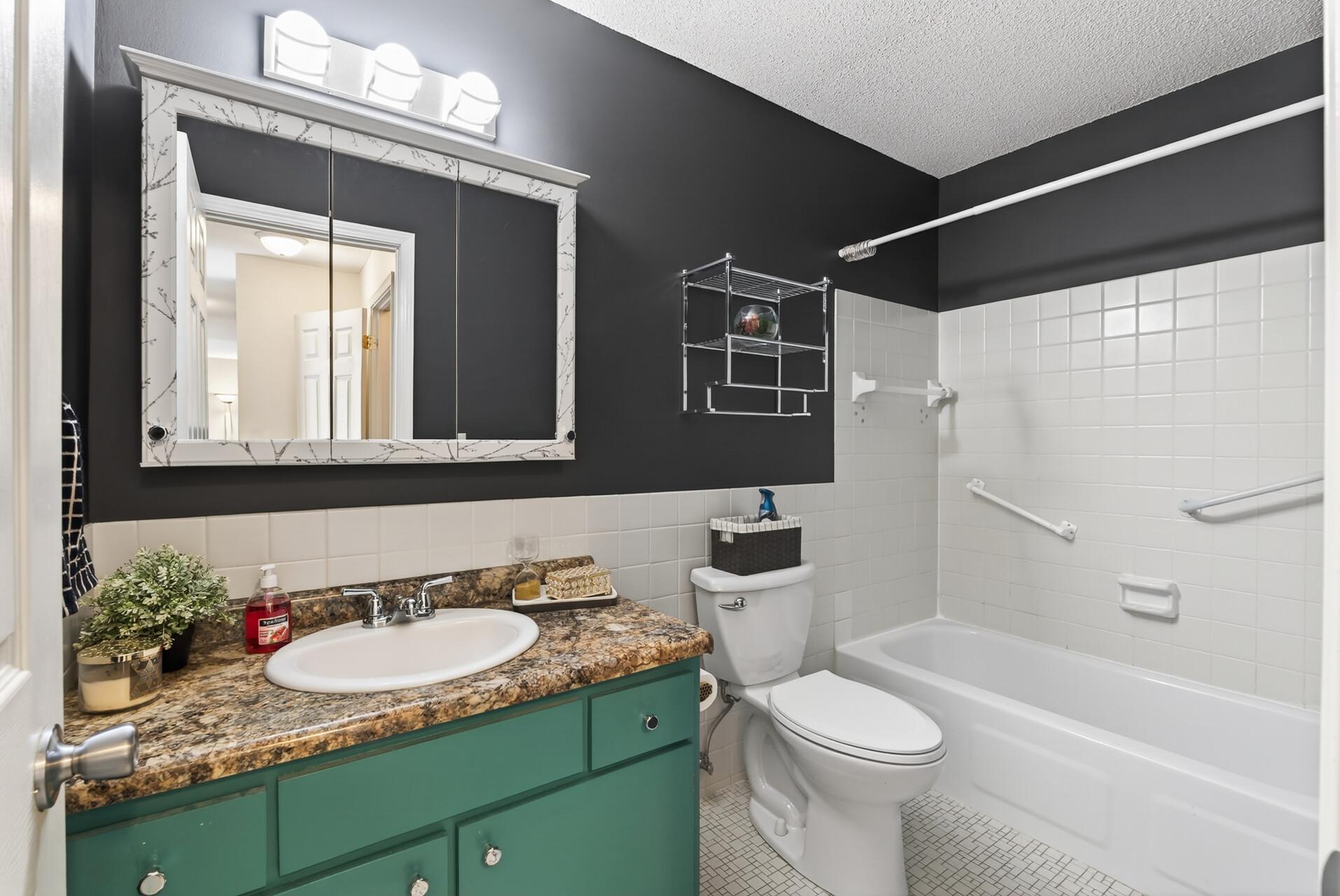 4045 Hodgson Road 211 Property Photo 27