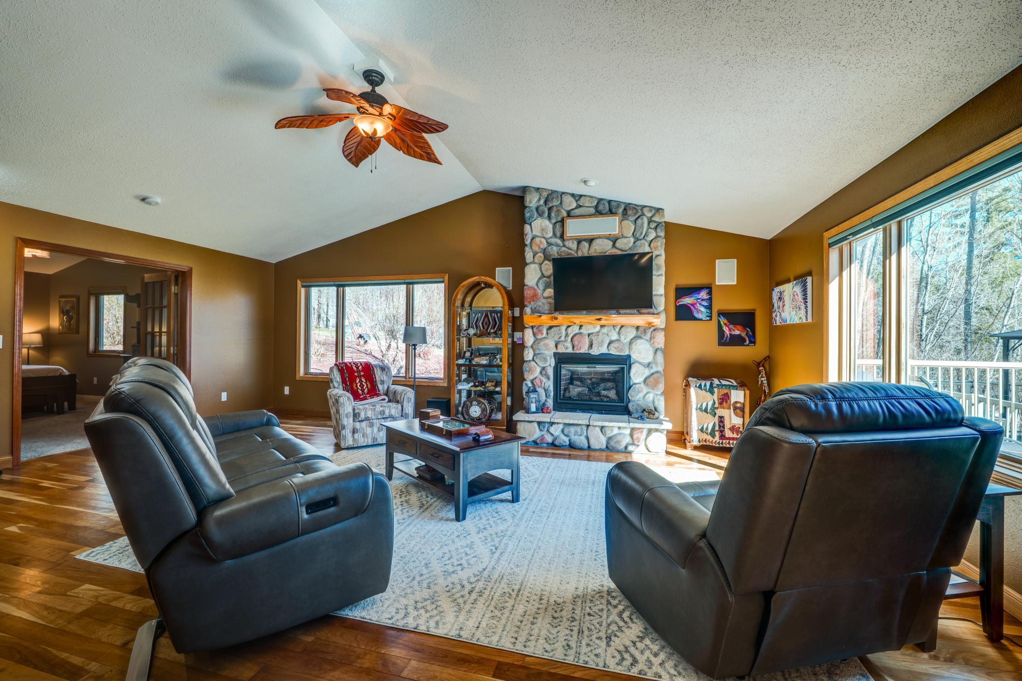 8376 Cedar Crest Loop Nw Property Photo 6