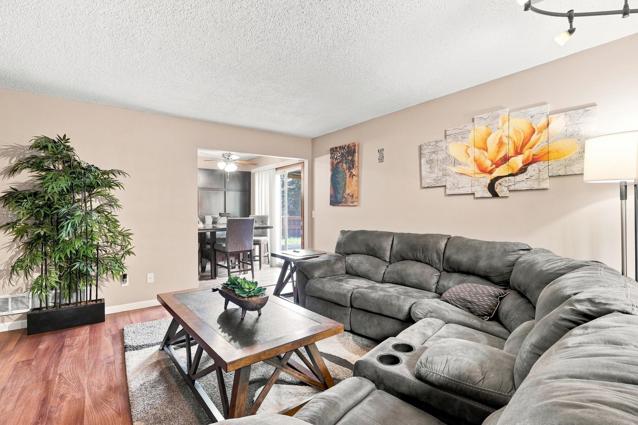 4408 83rd Circle N Property Photo 5