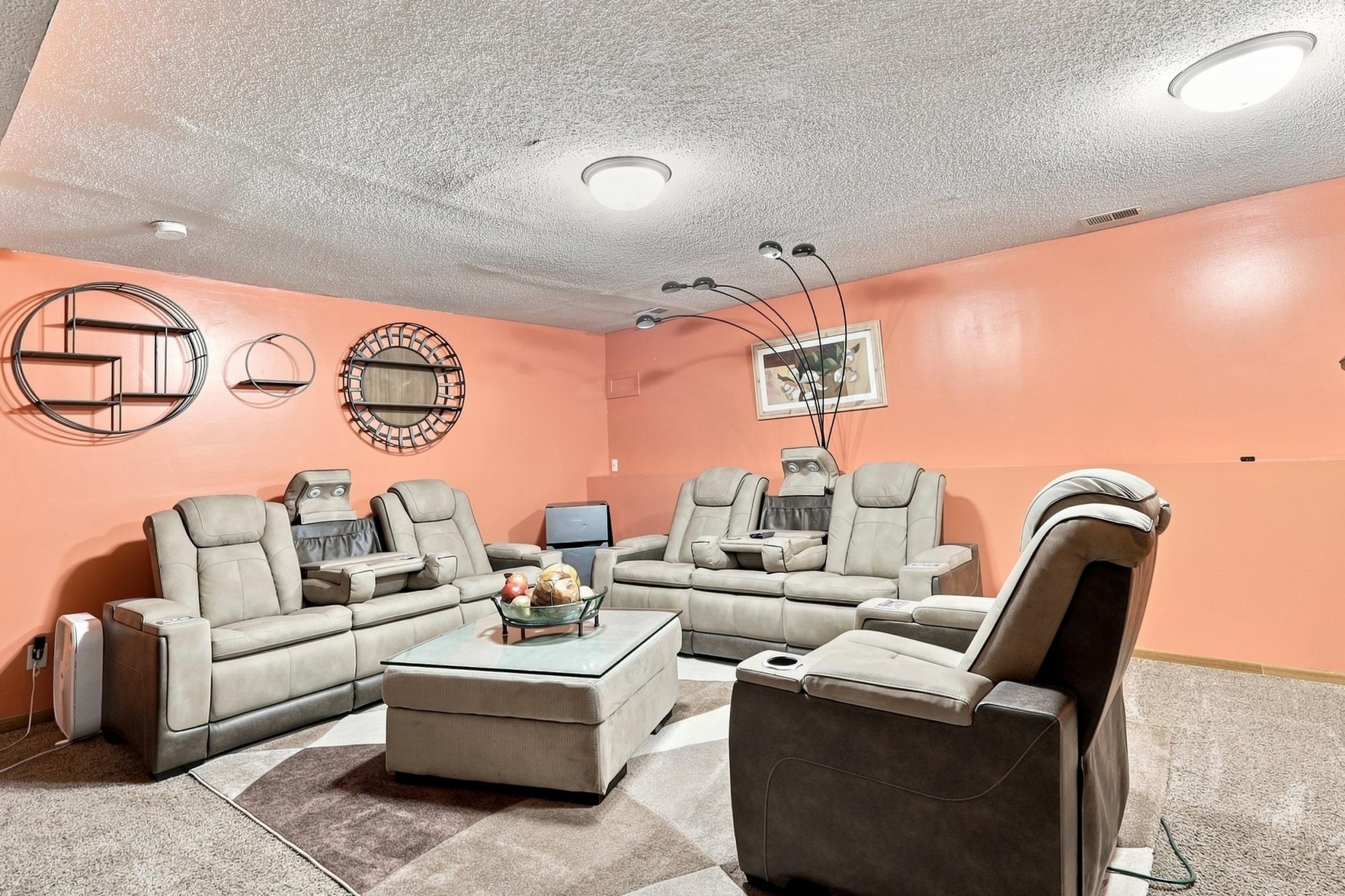 4408 83rd Circle N Property Photo 22