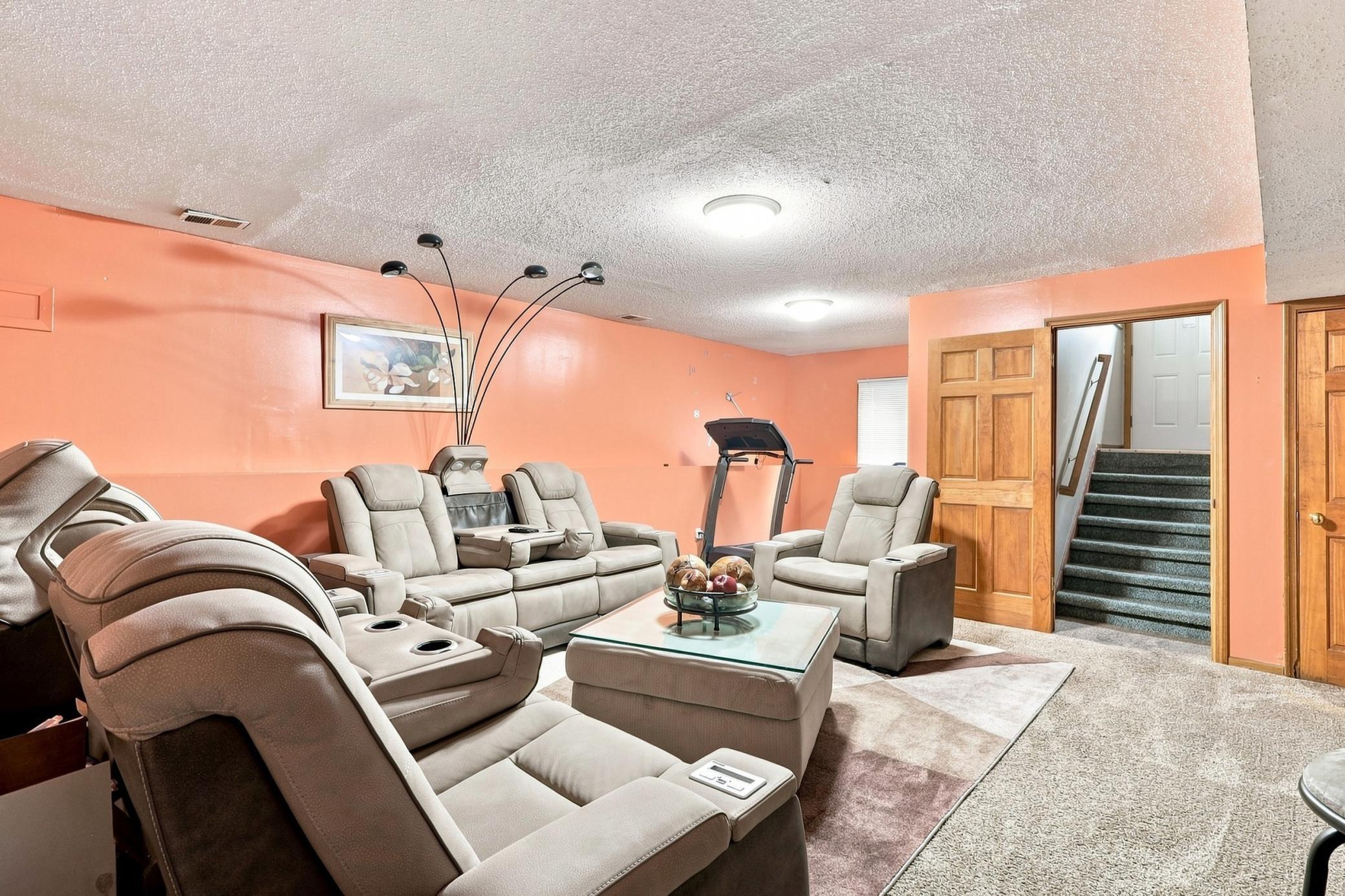 4408 83rd Circle N Property Photo 24