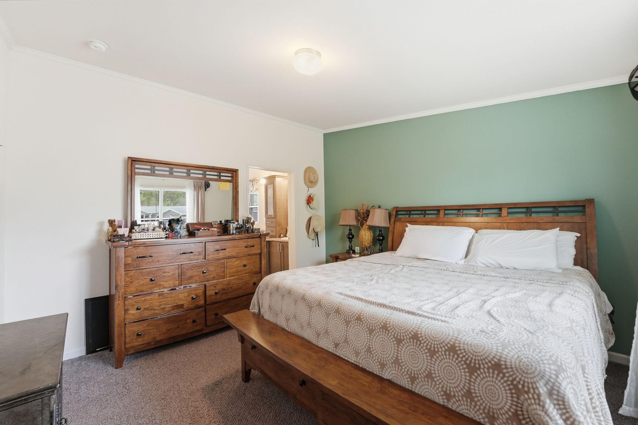 10488 Pierce Street Ne Property Photo 18