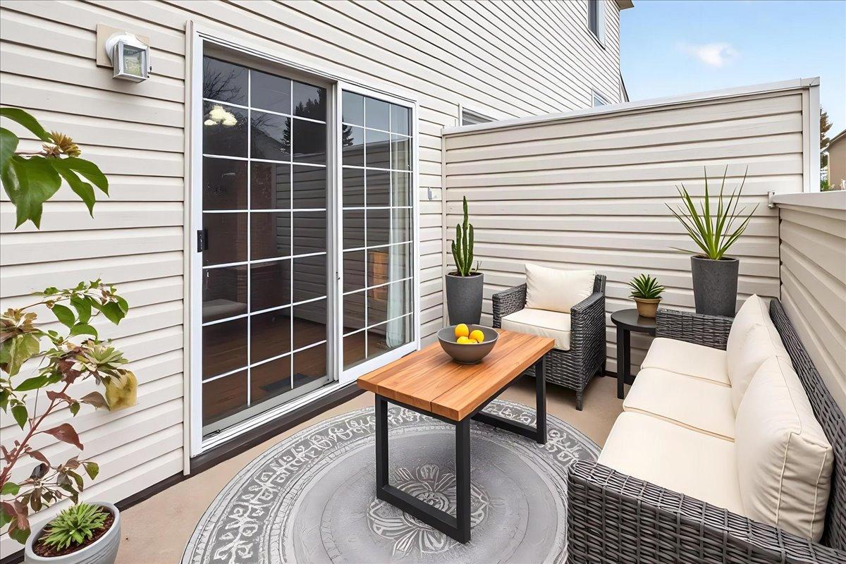 21195 N Clydesdale Curve Property Photo 7