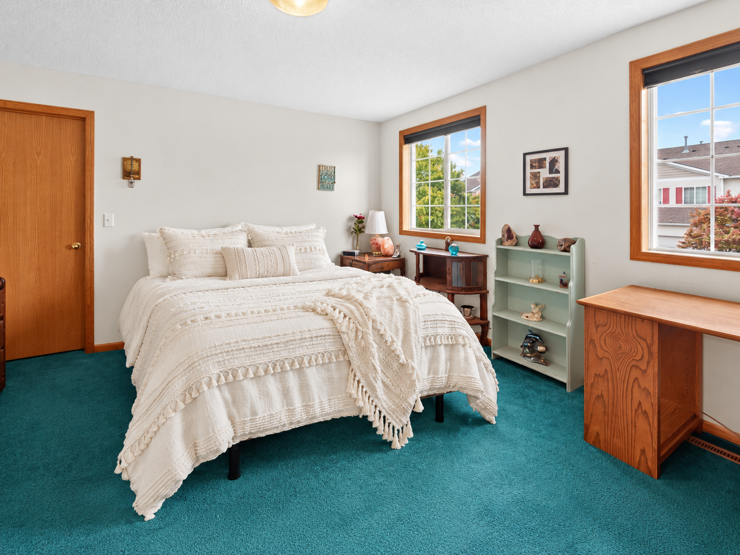 21195 N Clydesdale Curve Property Photo 15