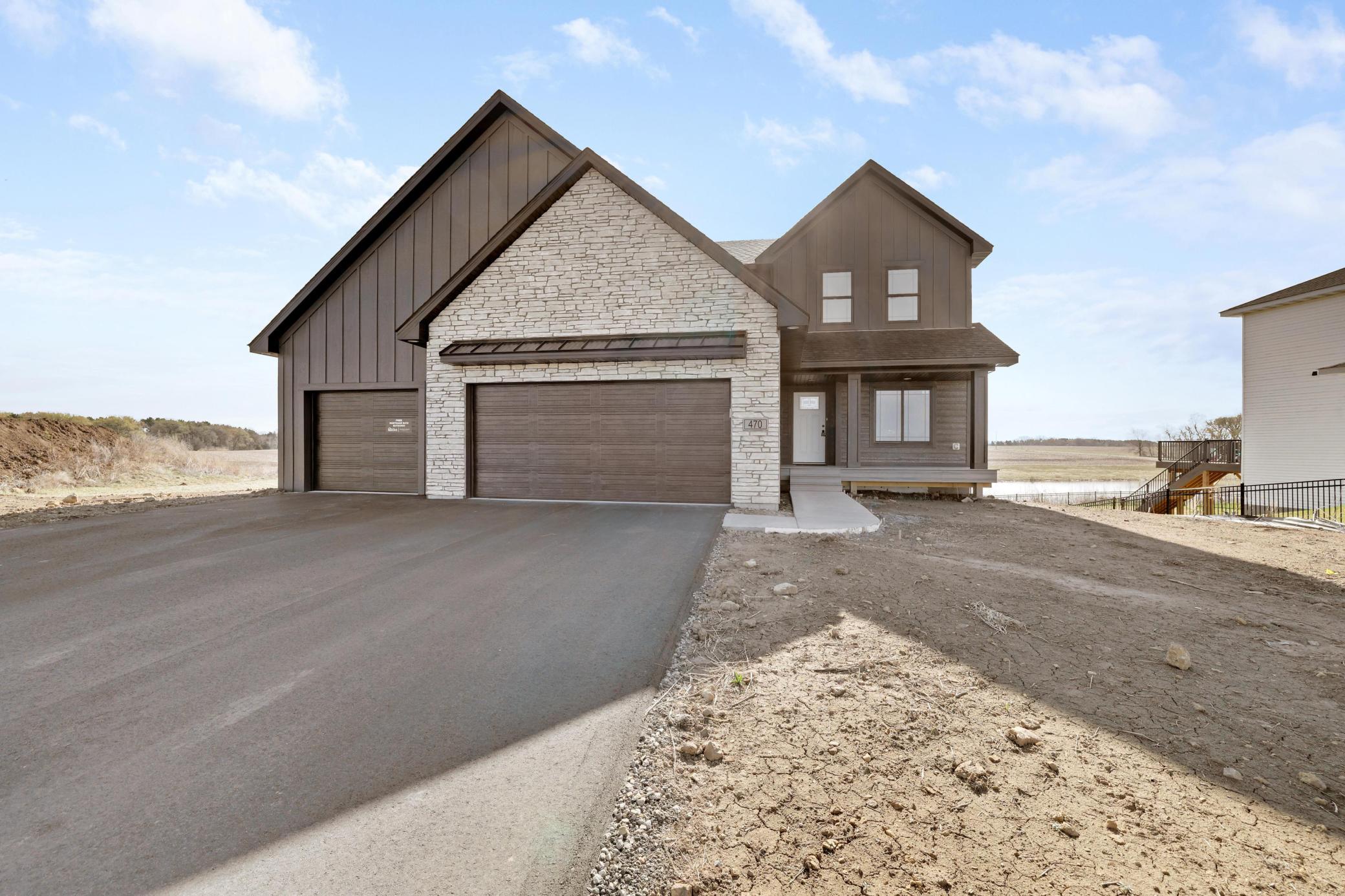 470 Sea Wing Boulevard Property Photo 1