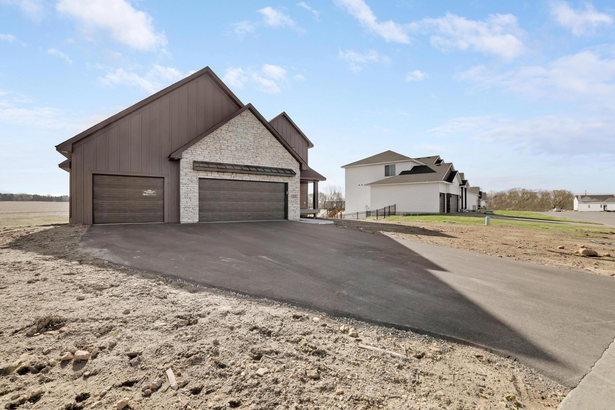 470 Sea Wing Boulevard Property Photo 3
