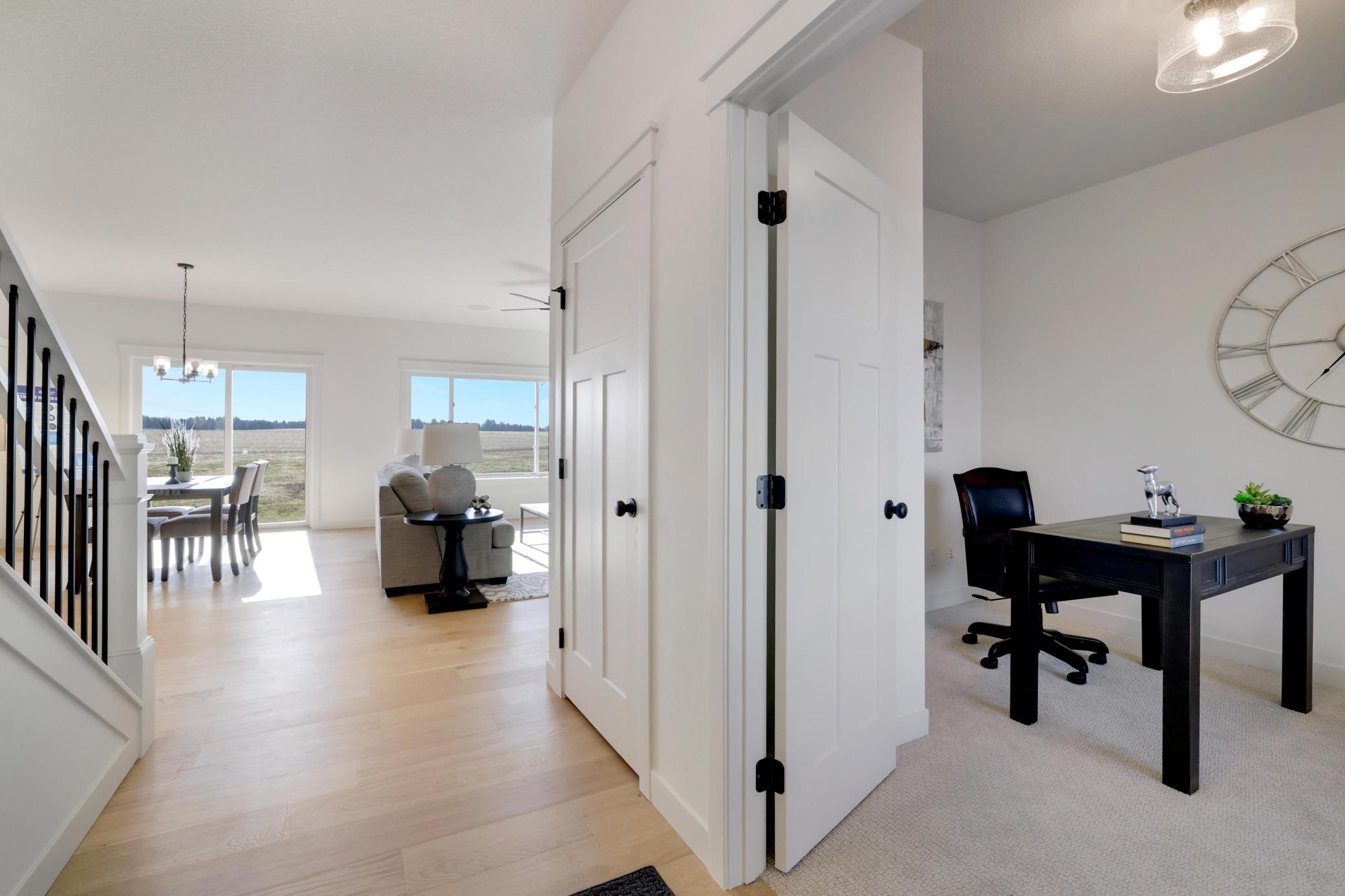 470 Sea Wing Boulevard Property Photo 7