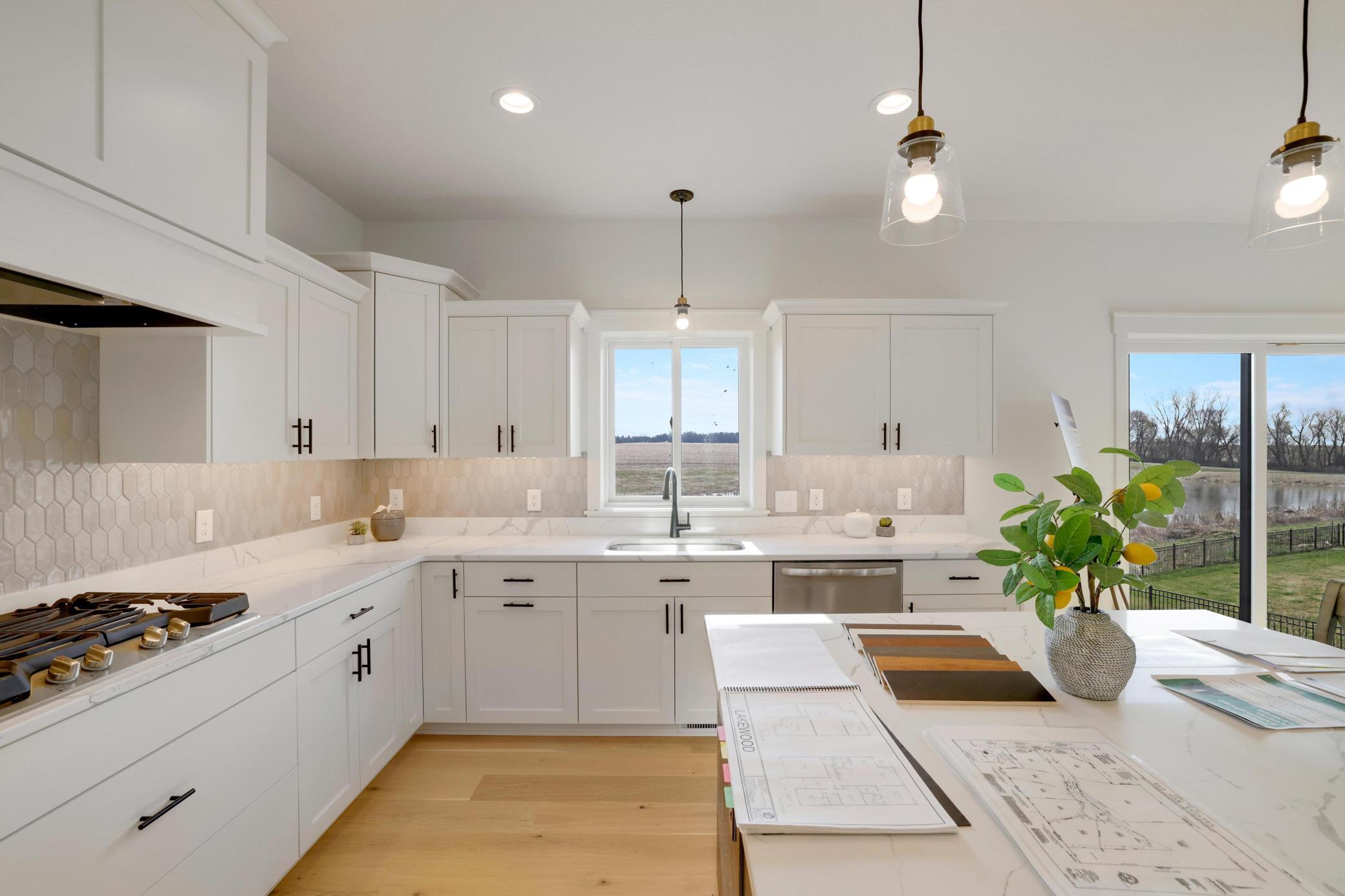 470 Sea Wing Boulevard Property Photo 18