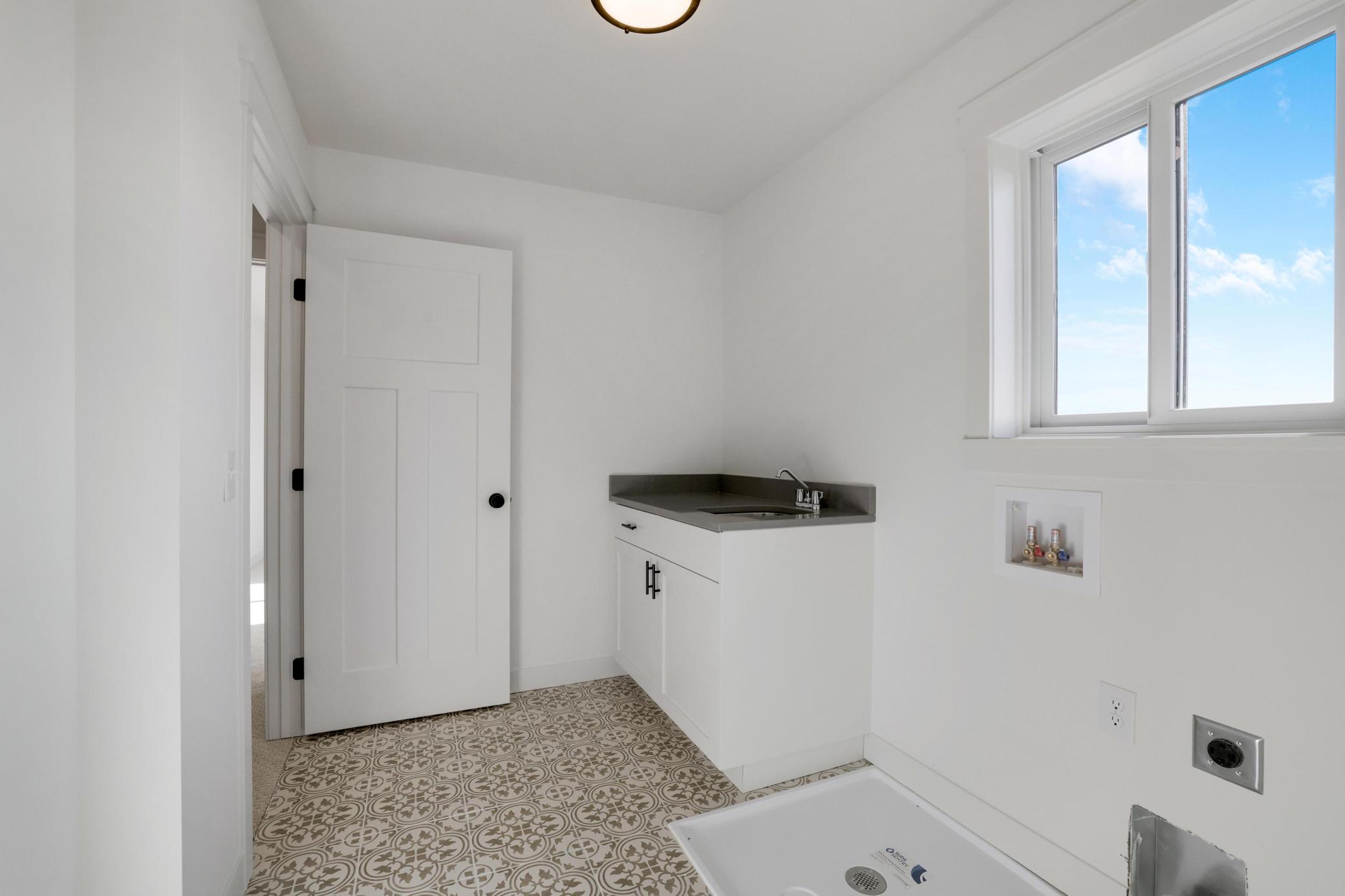 470 Sea Wing Boulevard Property Photo 38