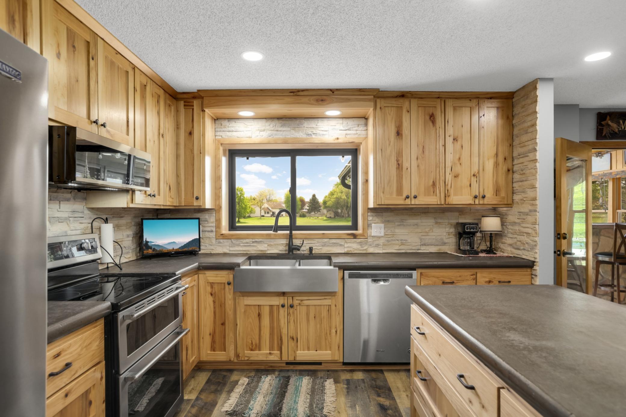 1840 Brittany Road Property Photo 11