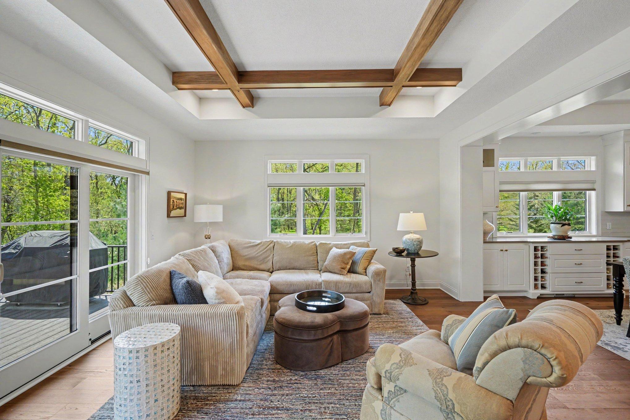 11784 Azure Lane Property Photo 10