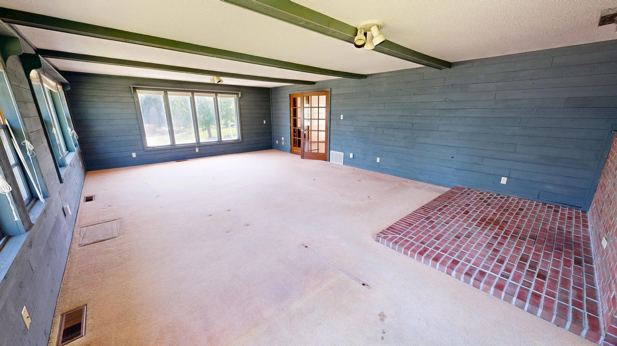 411 60th Avenue Ne Property Photo 29