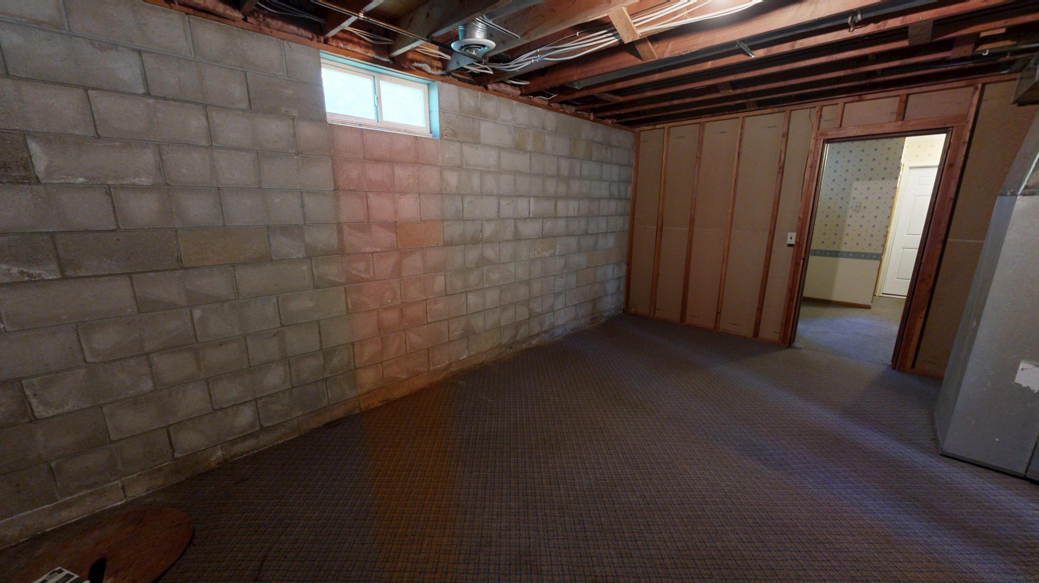 411 60th Avenue Ne Property Photo 48