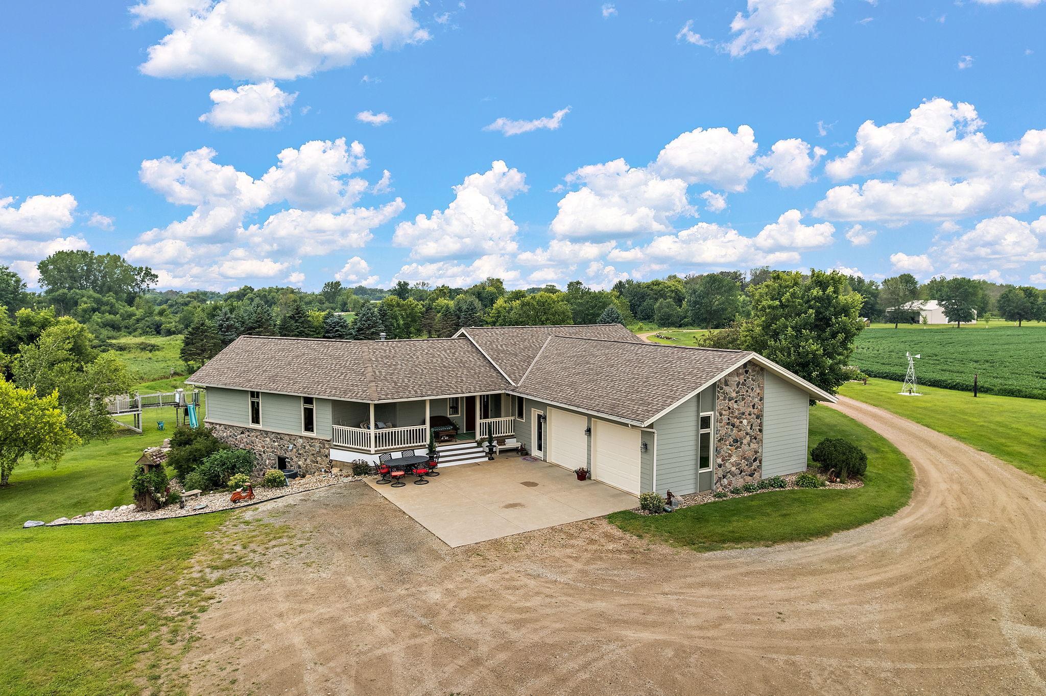2312 Becker Trail Property Photo 53