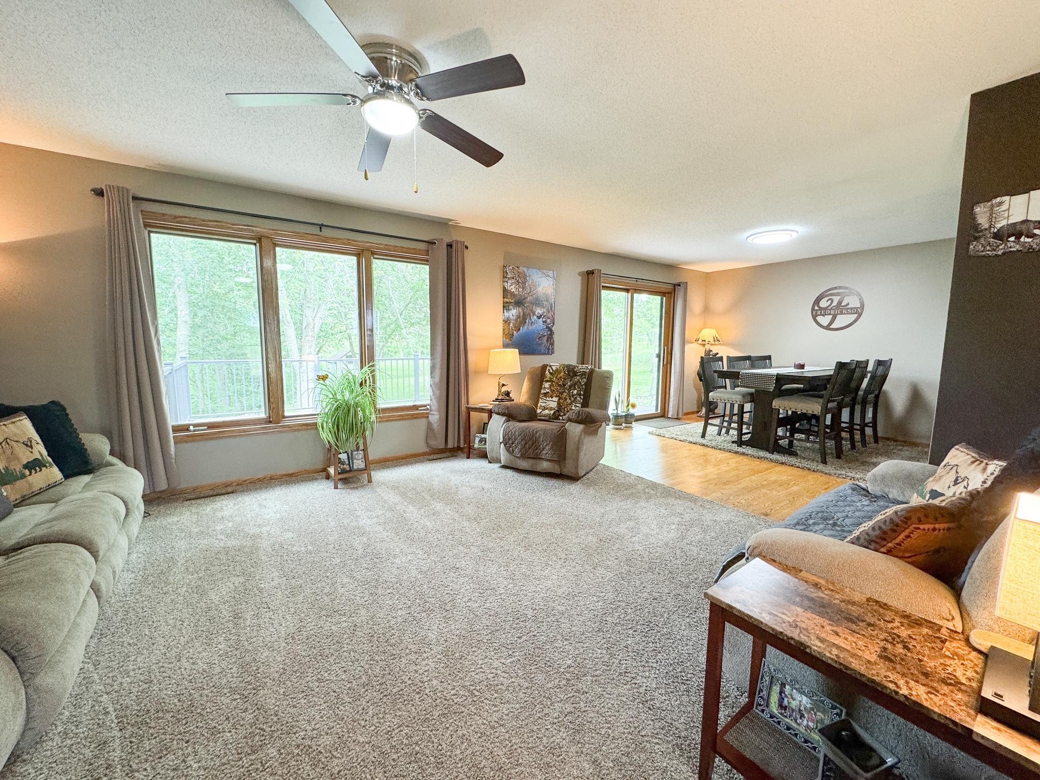 26760 Riverside Drive Property Photo 6