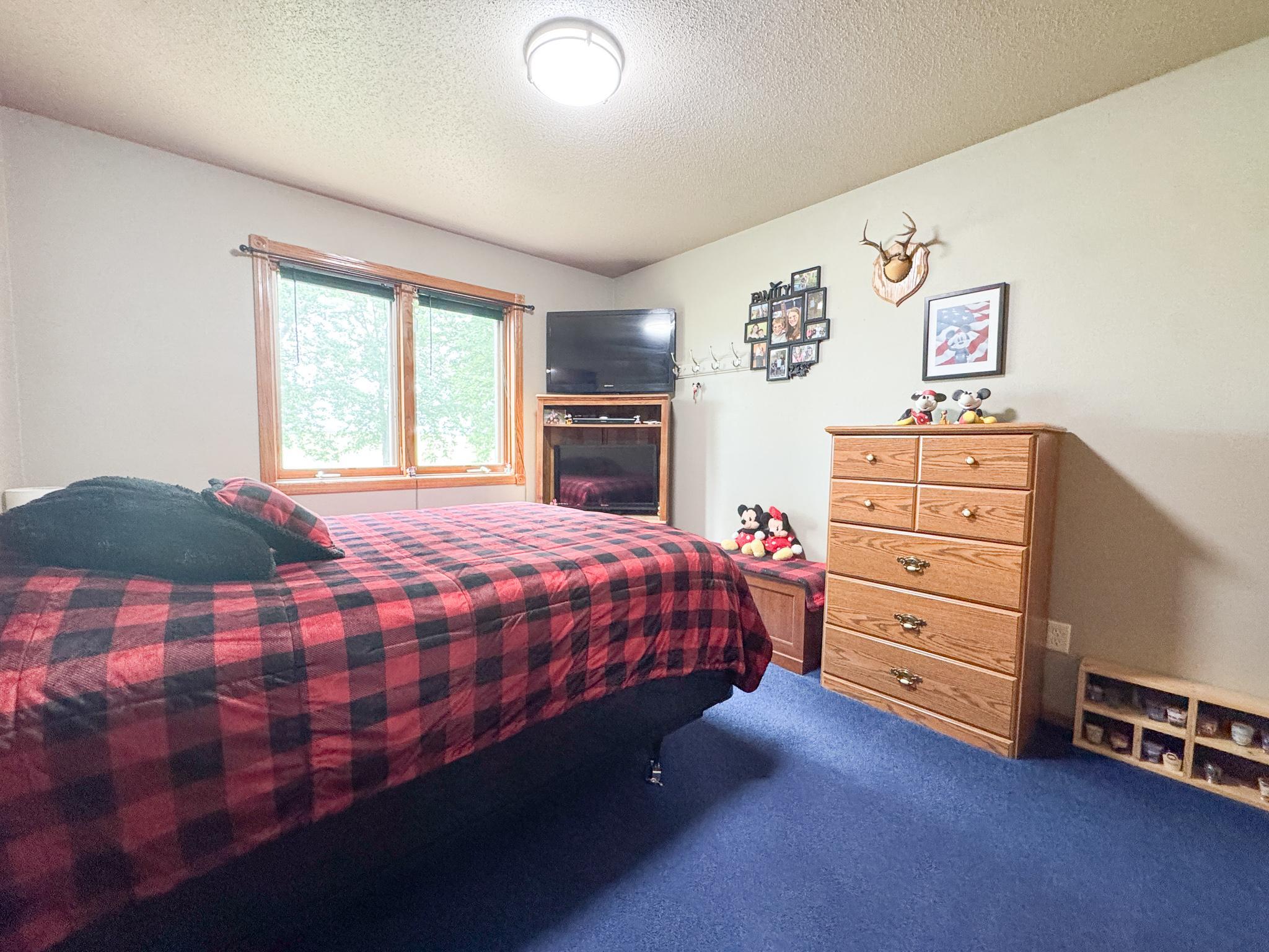 26760 Riverside Drive Property Photo 14