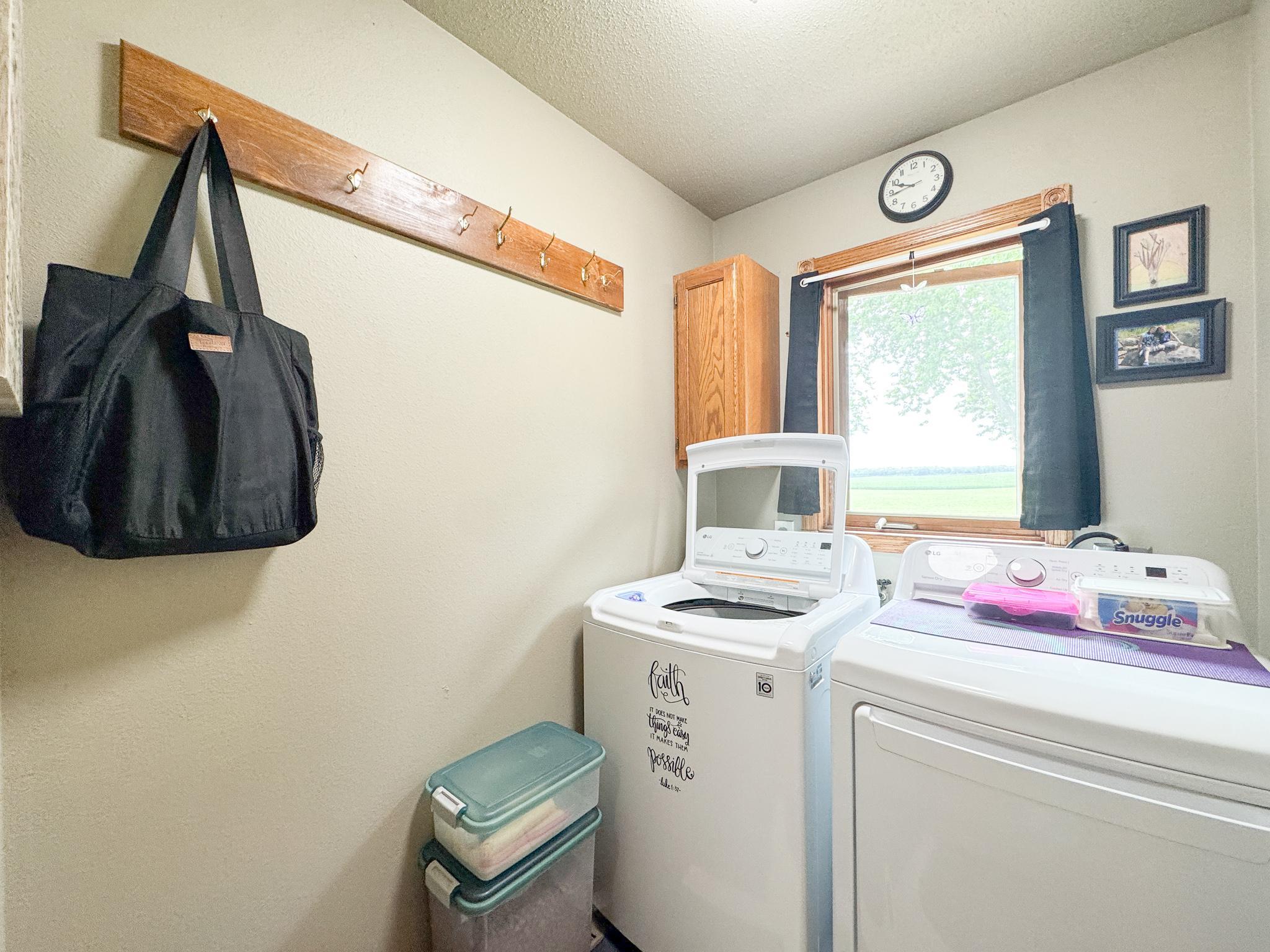 26760 Riverside Drive Property Photo 20
