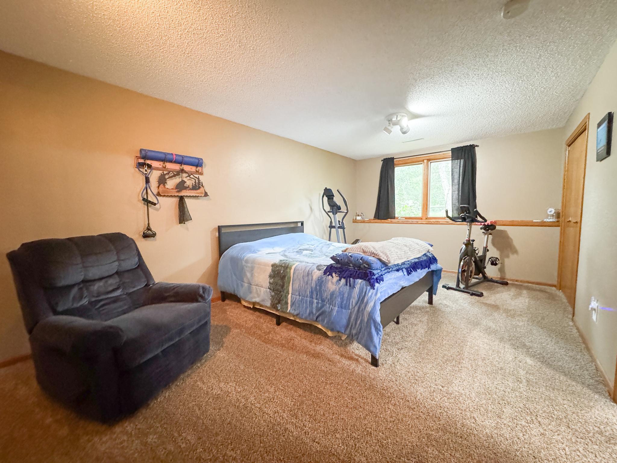 26760 Riverside Drive Property Photo 28