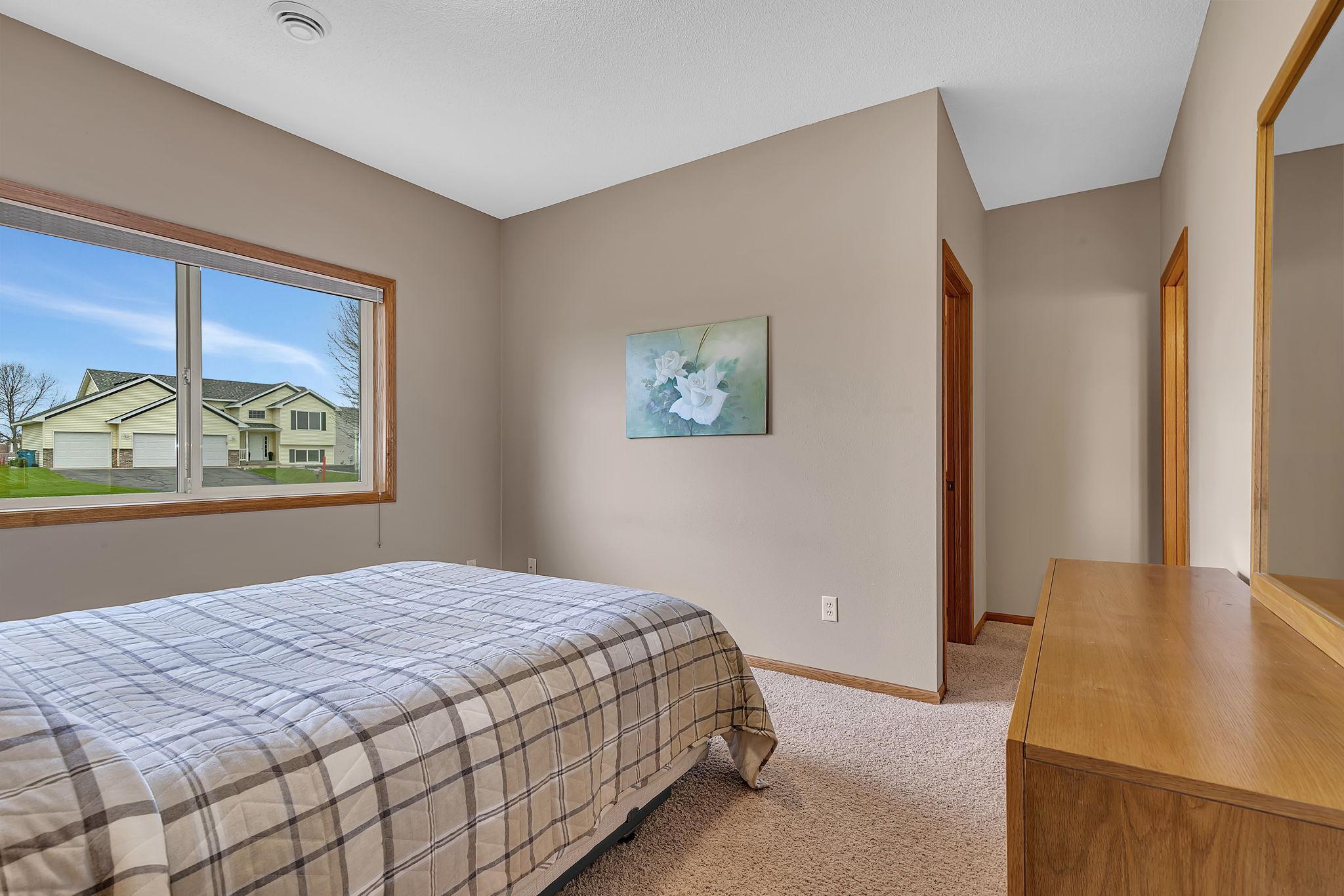 502 Graceview Loop Property Photo 12