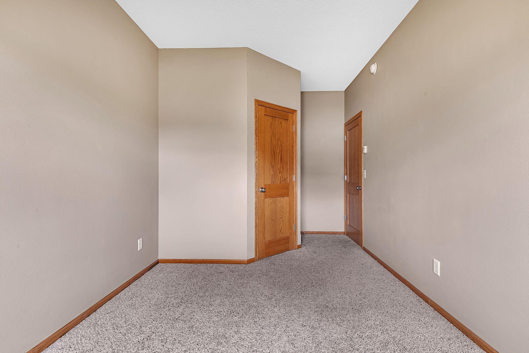 502 Graceview Loop Property Photo 16