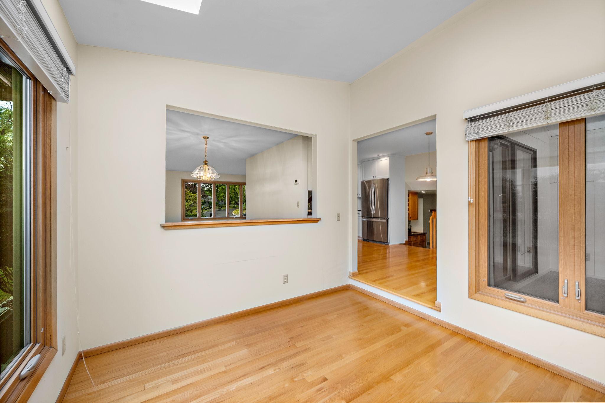 6015 Stoneybrook Drive Property Photo 17