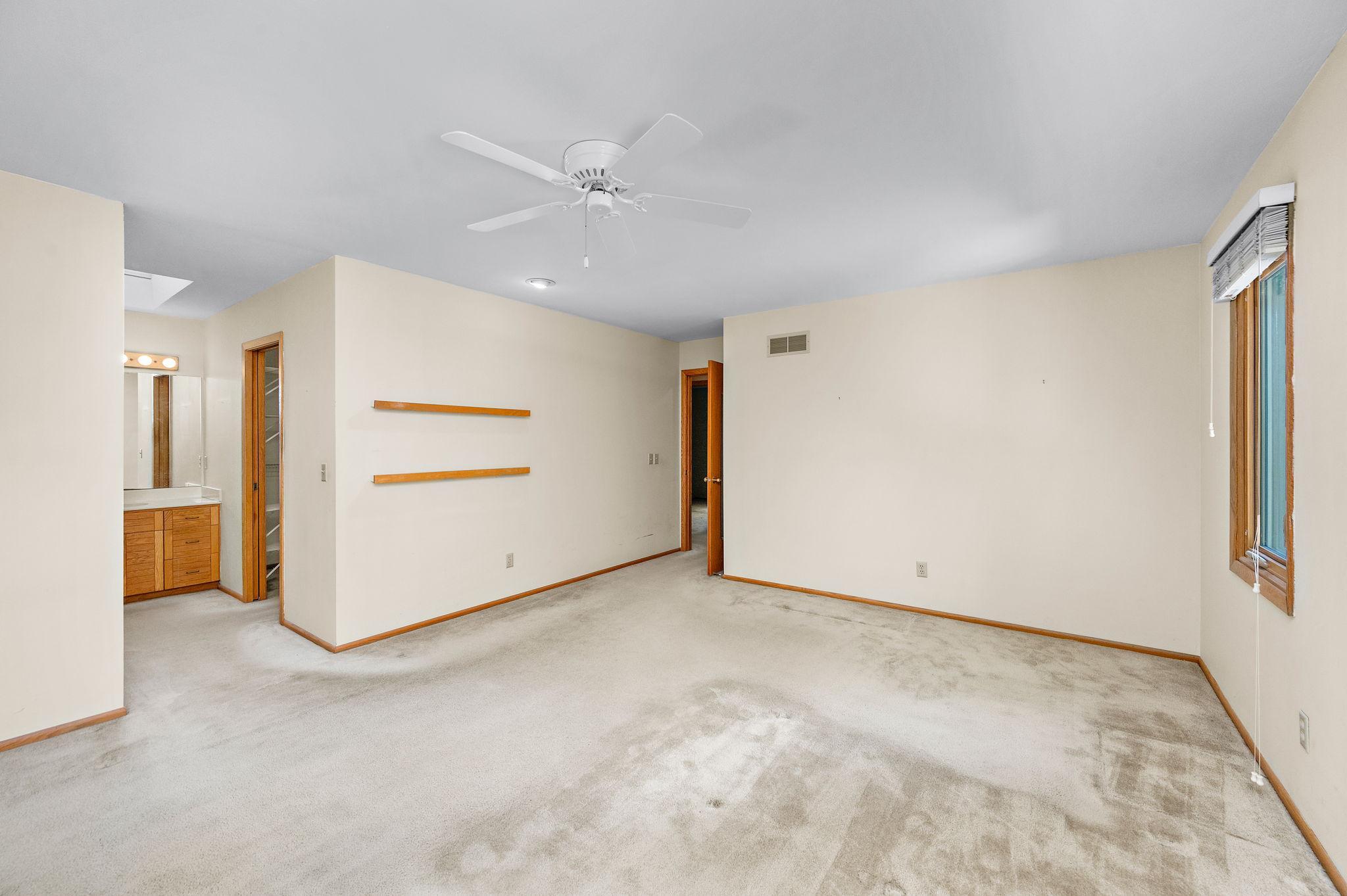 6015 Stoneybrook Drive Property Photo 31