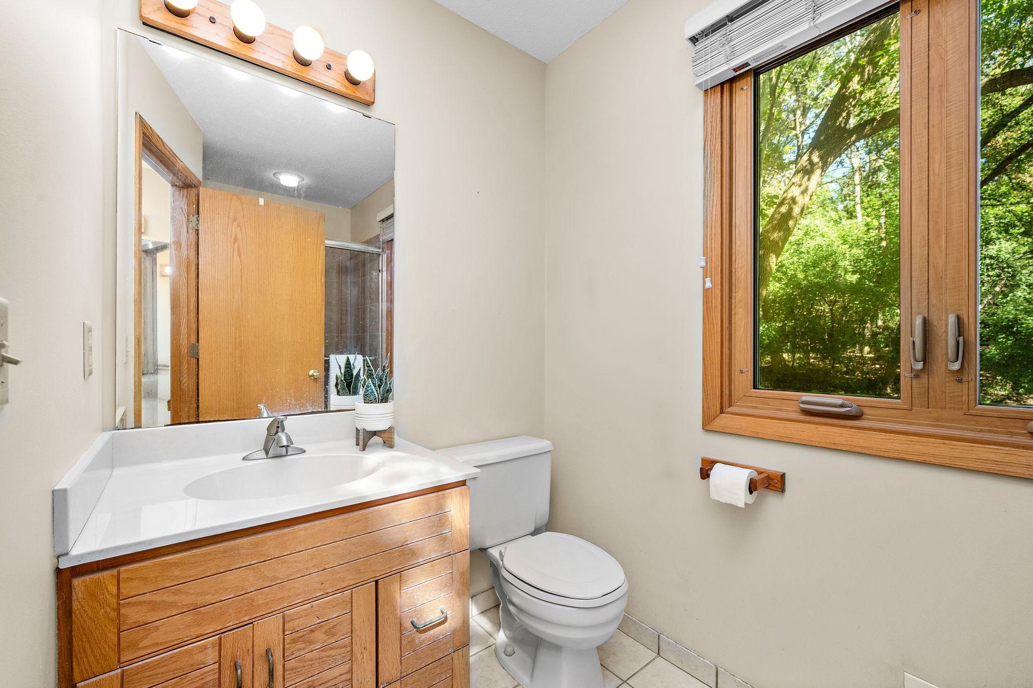 6015 Stoneybrook Drive Property Photo 33