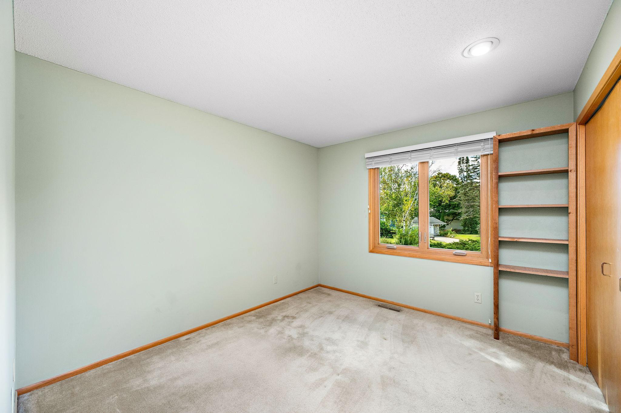 6015 Stoneybrook Drive Property Photo 36