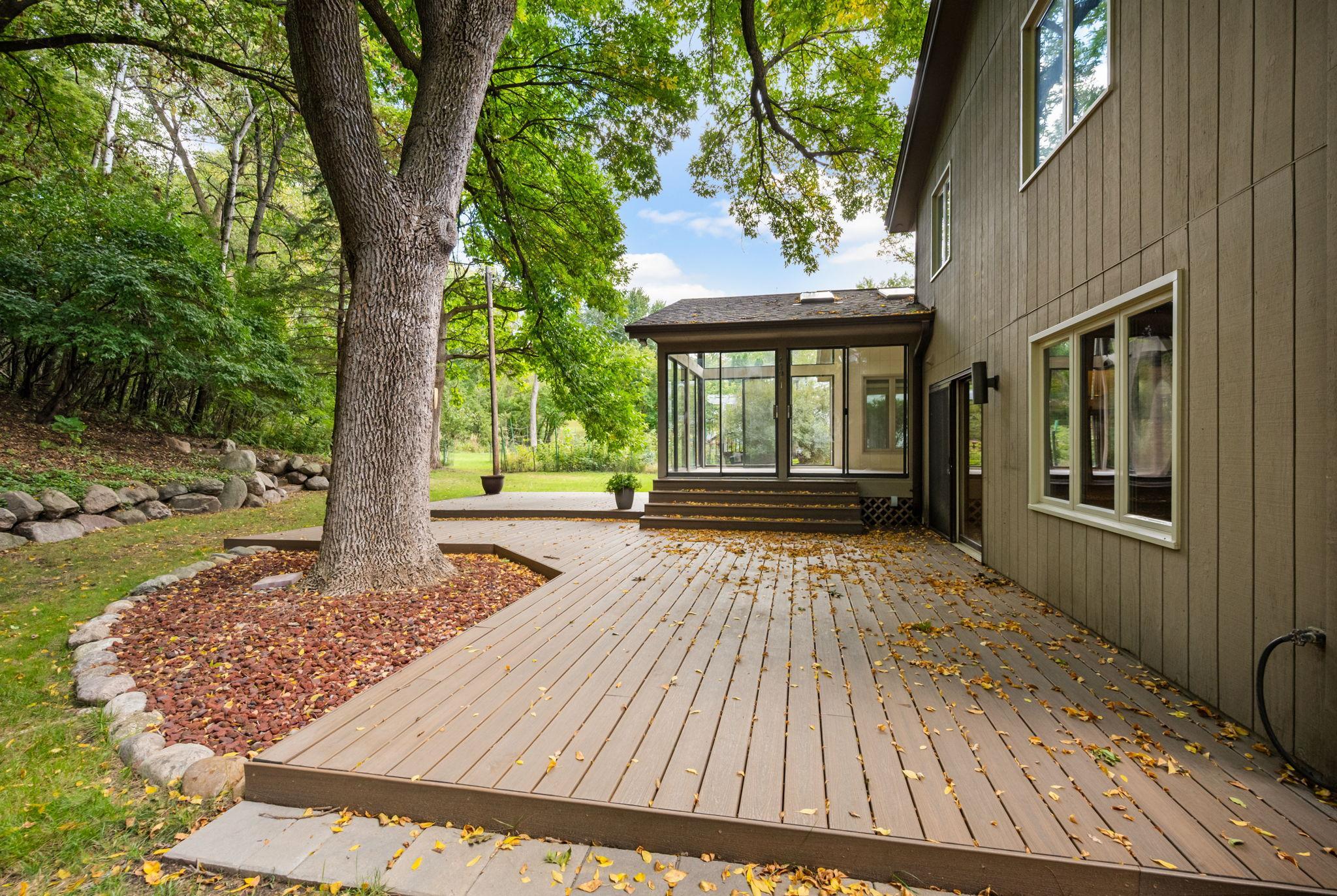 6015 Stoneybrook Drive Property Photo 41