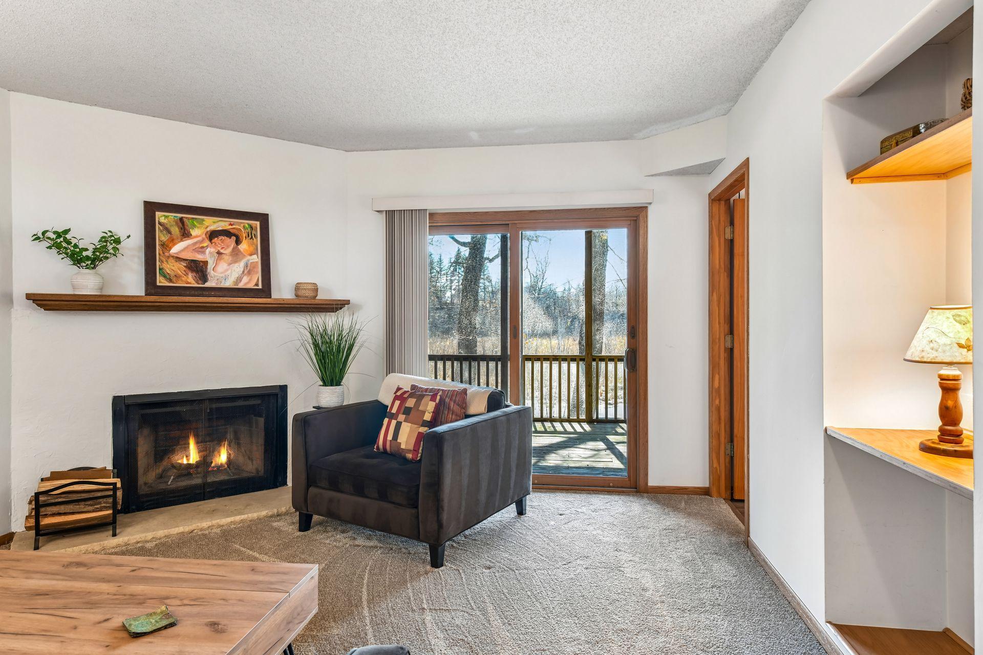 5542 Rowland Road Property Photo 1