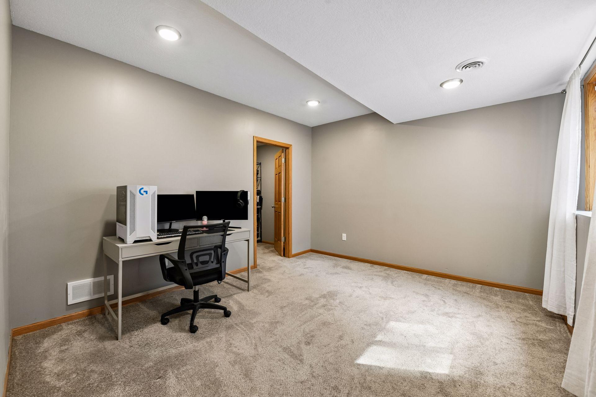 4934 Baker Road Property Photo 24