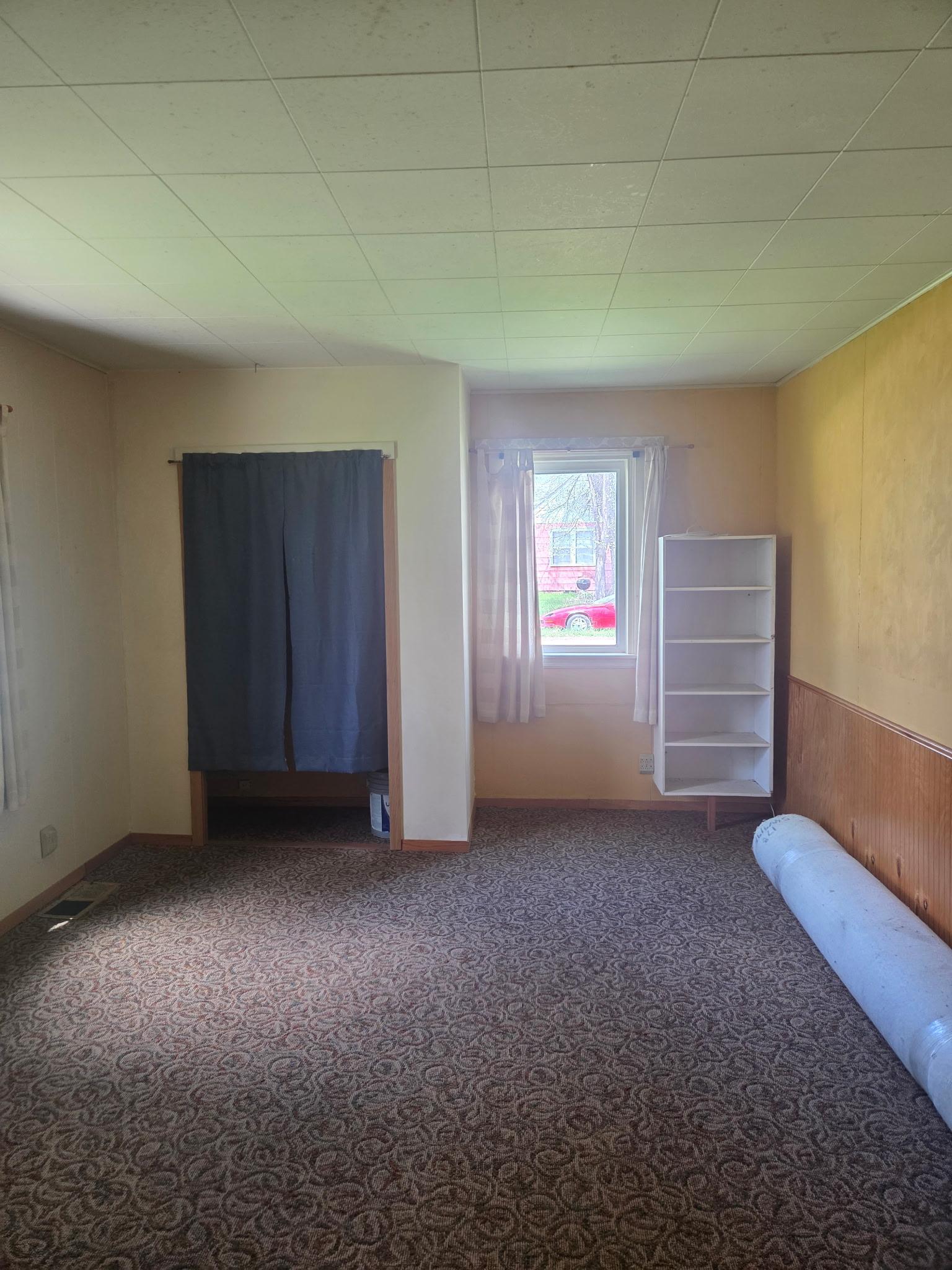 103 Main Street S Property Photo 12