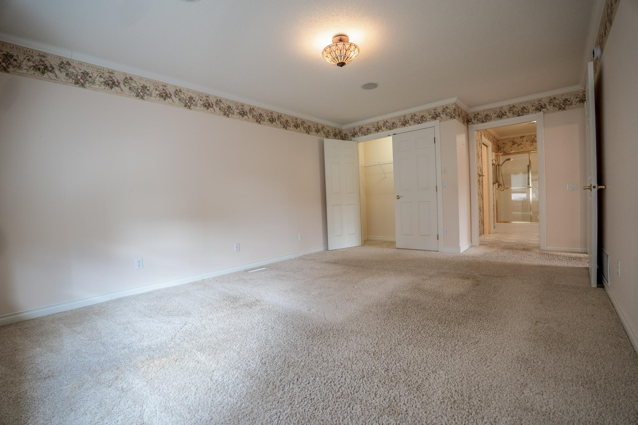 211 Valley View Drive Se Property Photo 15