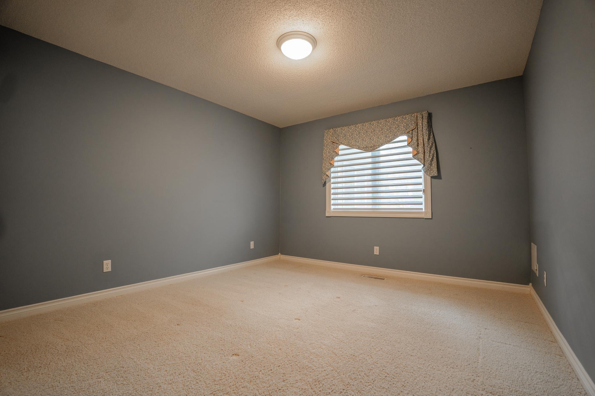 211 Valley View Drive Se Property Photo 19