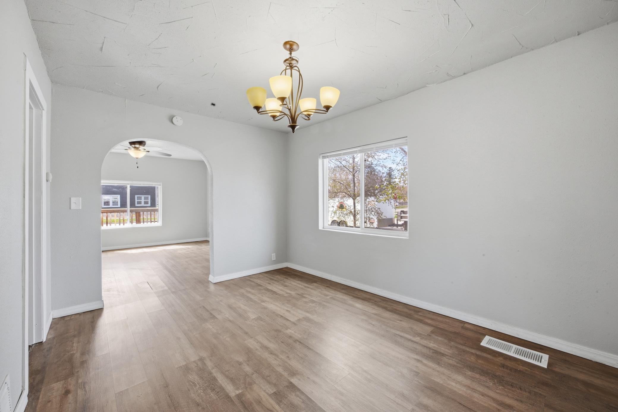 1002 4th Avenue S Property Photo 10
