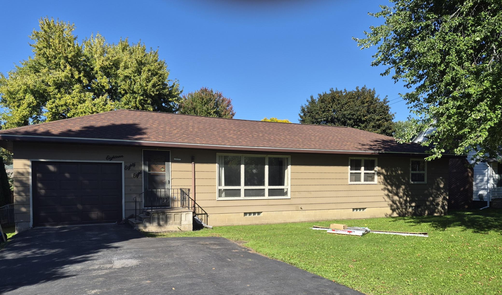 1888 Gilmore Avenue Property Photo 1