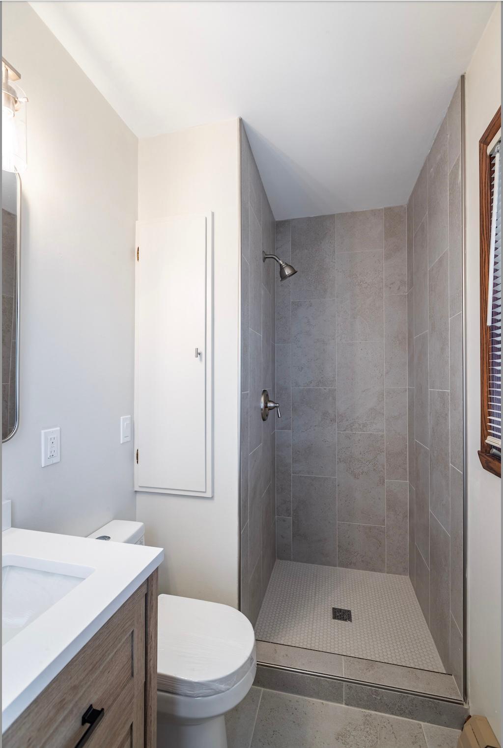 147 4th Avenue Se Property Photo 11