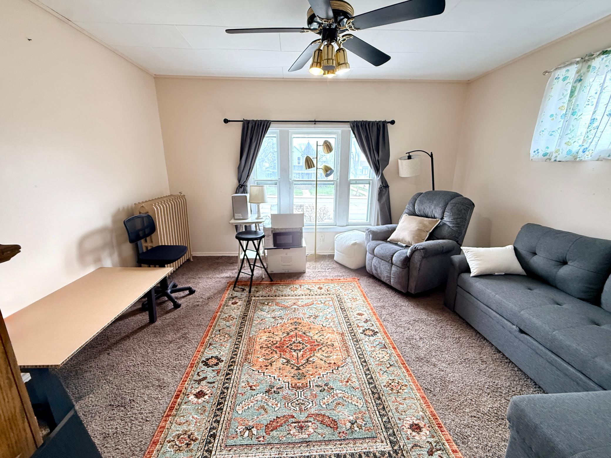 1101 Bemidji Avenue N Property Photo 6