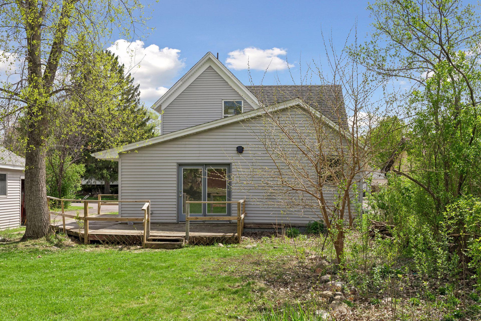 2587 2nd Avenue E Property Photo 29