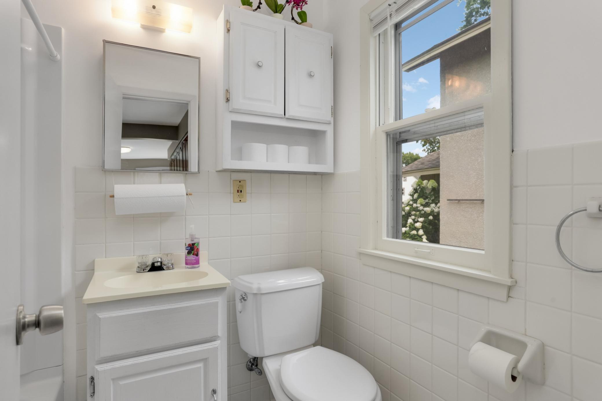 1404 Hubbard Avenue Property Photo 5