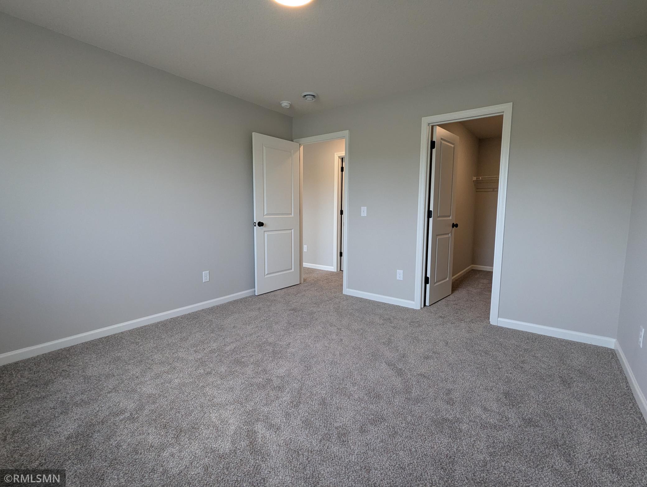 2702 Jacamar Avenue Ne Property Photo 19