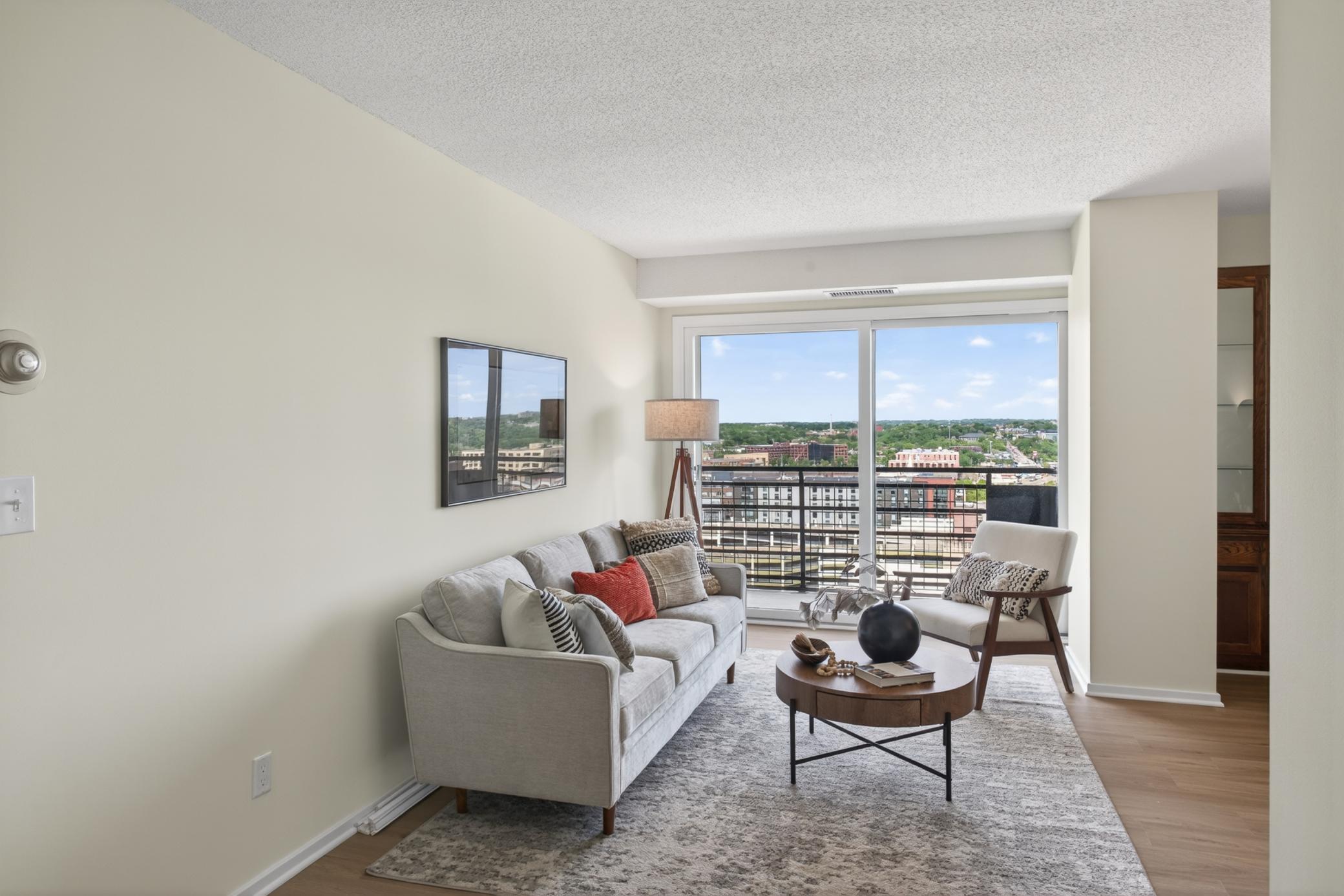 66 9th Street E 2102 Property Photo 1