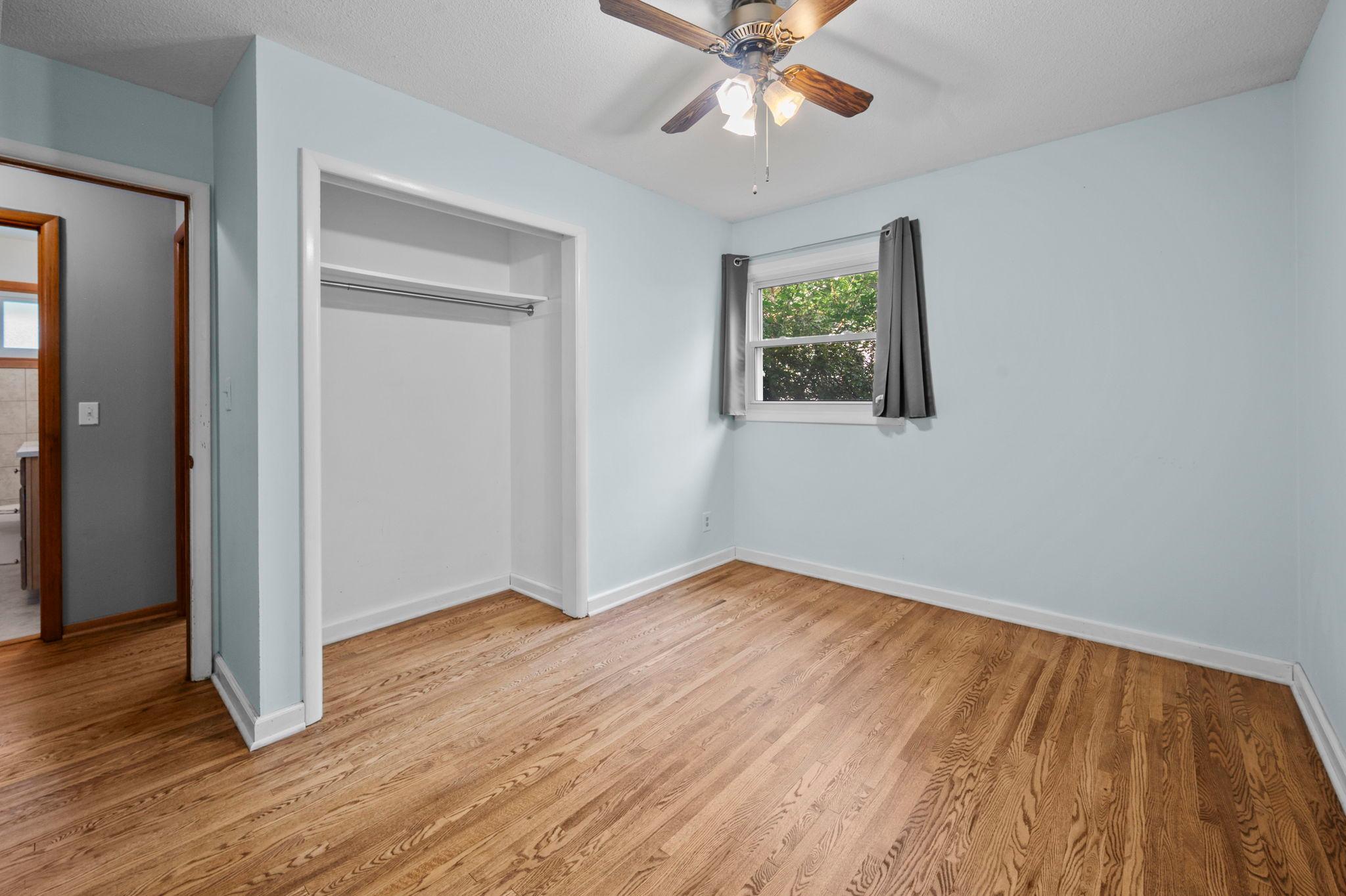 10433 Washburn Avenue S Property Photo 28