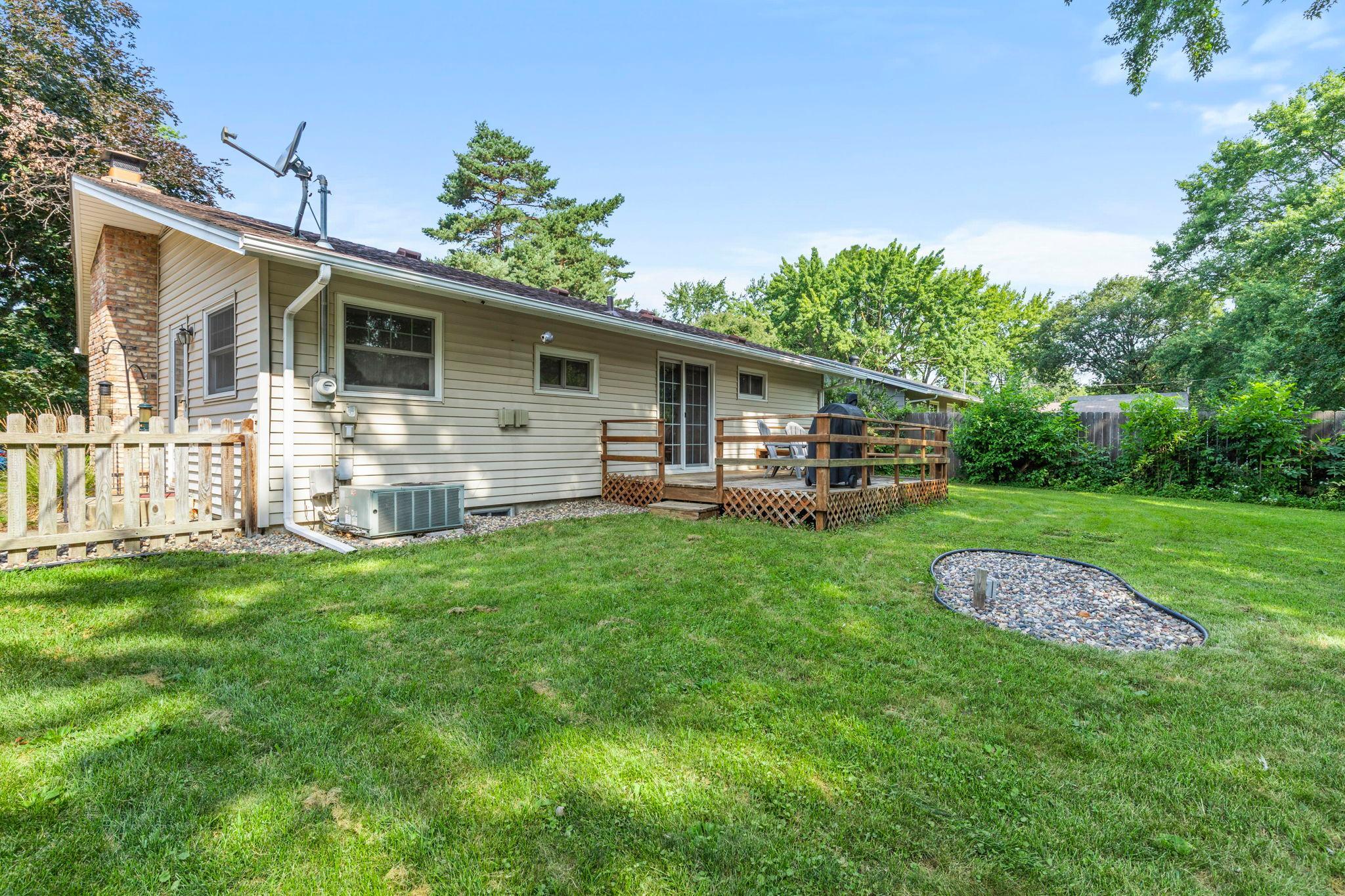 10433 Washburn Avenue S Property Photo 54